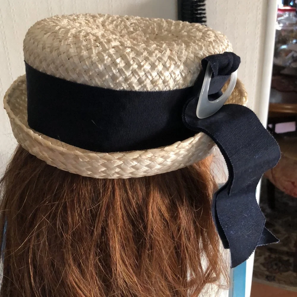 Vintage Cream Straw Hat - Picture 3 of 14
